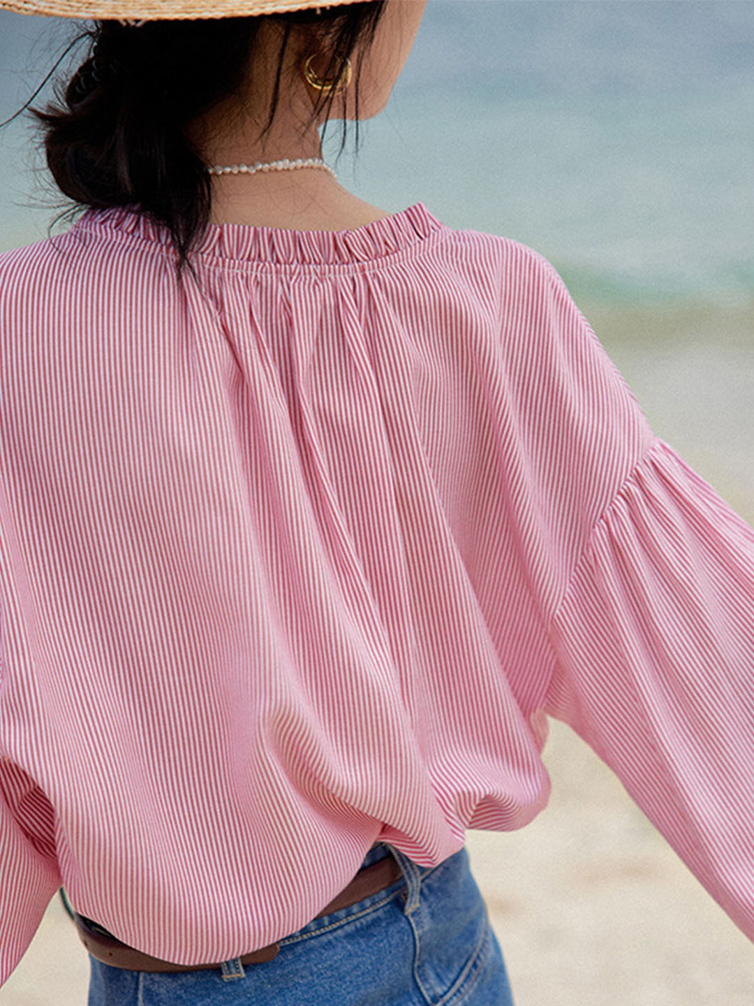 April | Elegante Gestreepte Blouse