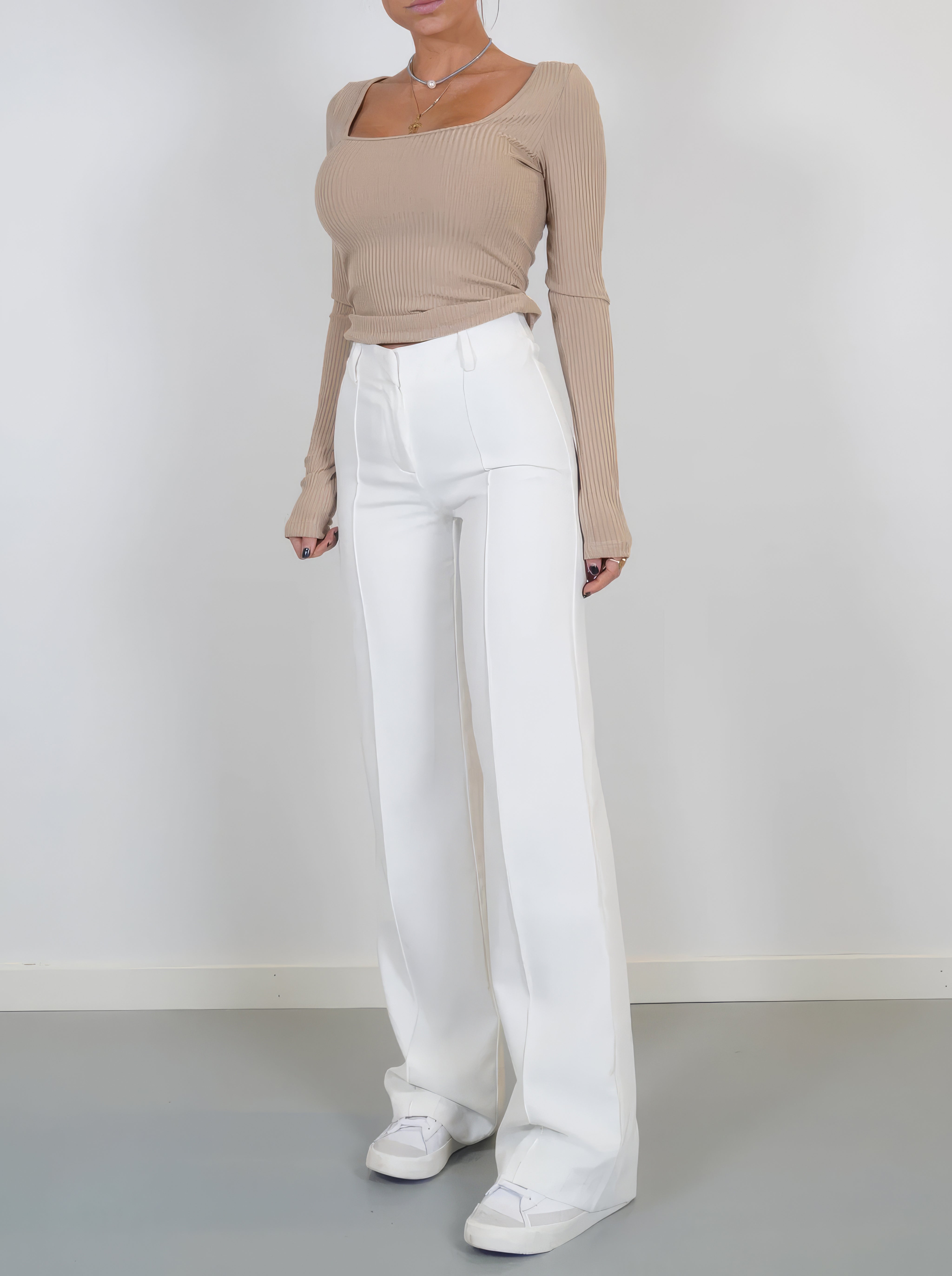 Mia | Wijde Broek Met Hoge Taille Voor Dames