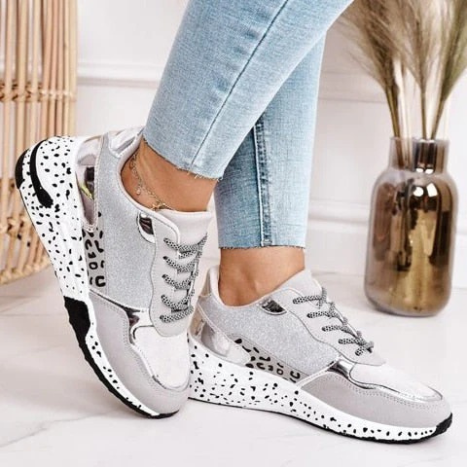 Spring | Hippe orthopedische Schoenen
