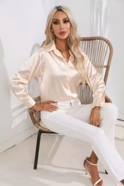 Eline | Luxe Blouse met Lange Mouwen
