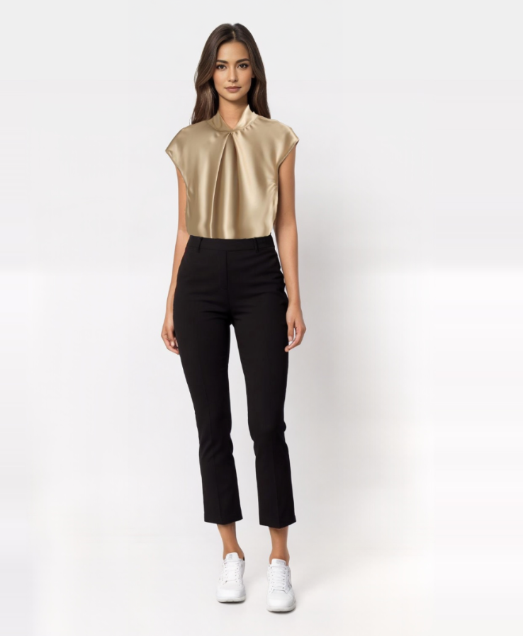 Ryza | Elegante Mouwloze Satijnen Blouse