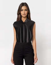 Ryza | Elegante Mouwloze Satijnen Blouse