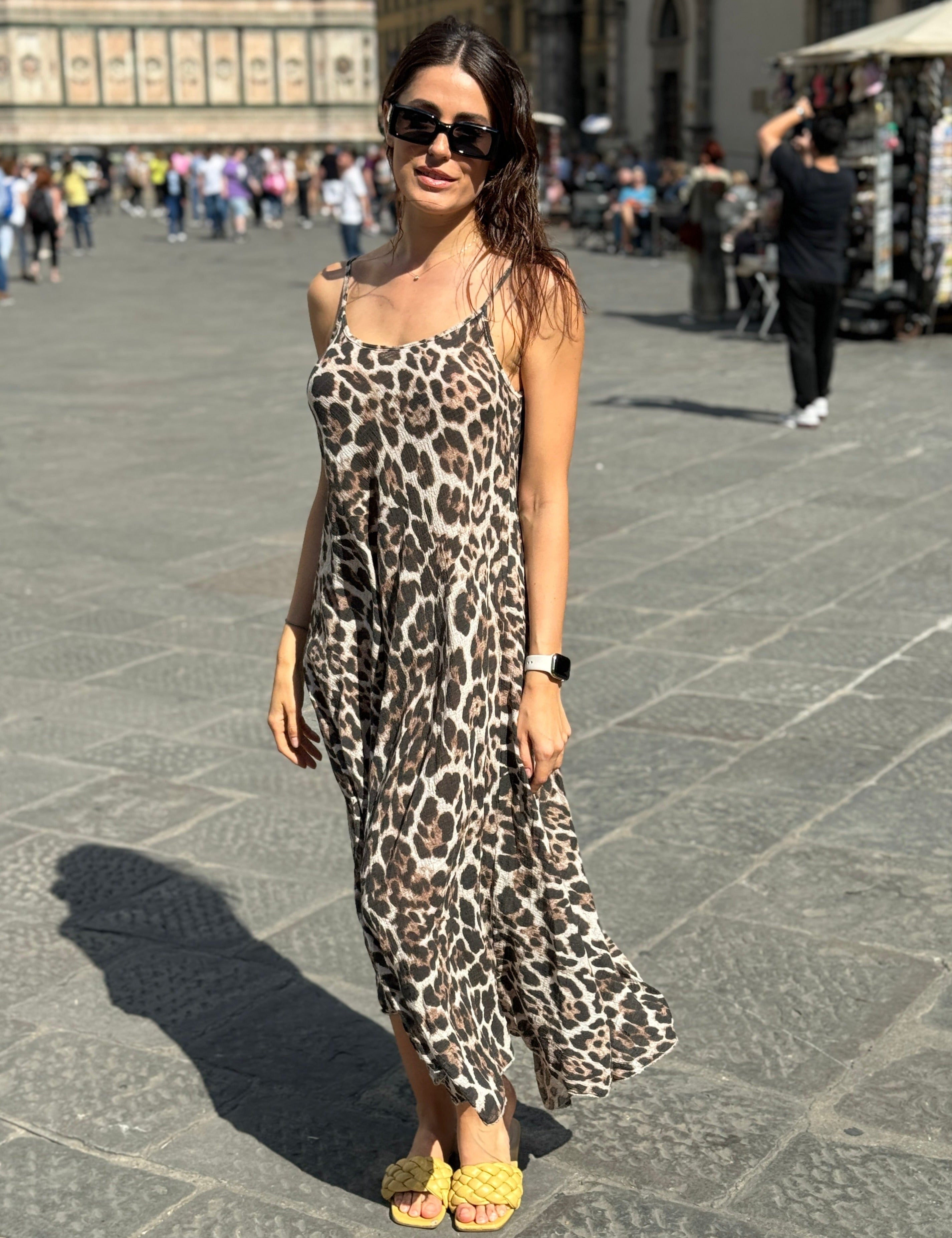 musselin-kleid-in-leo-print-654794.jpg